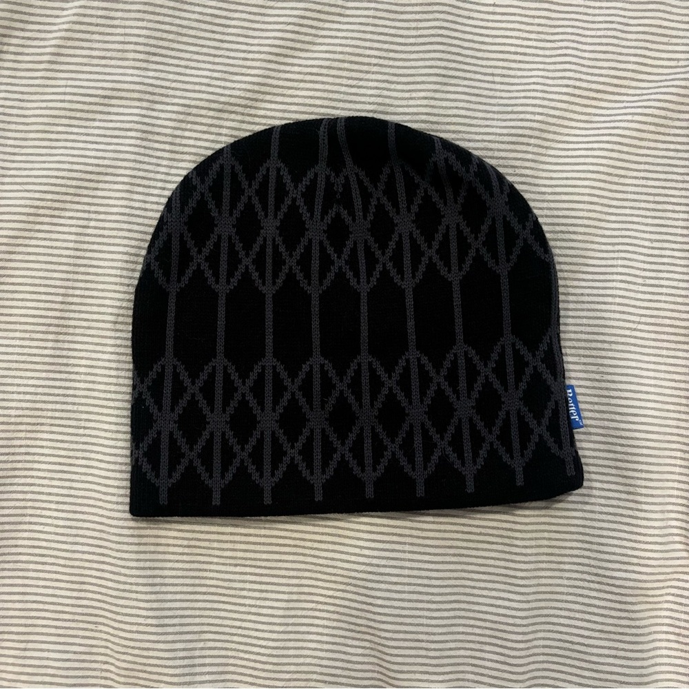 Better Gift Shop Gate Knit Beanie
